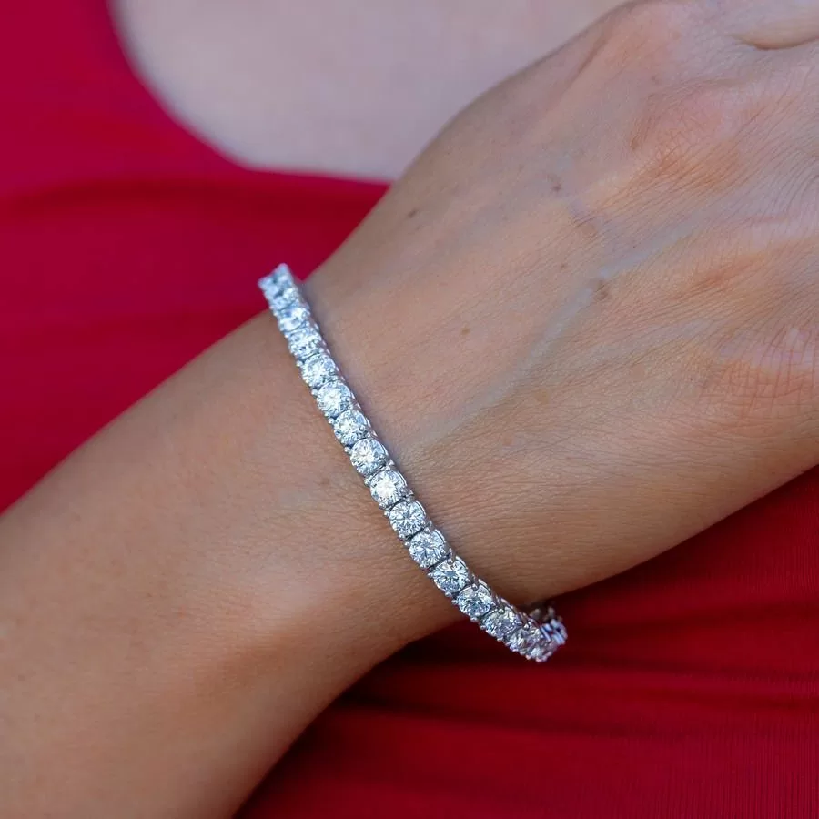 best diamond engagement ring for gift