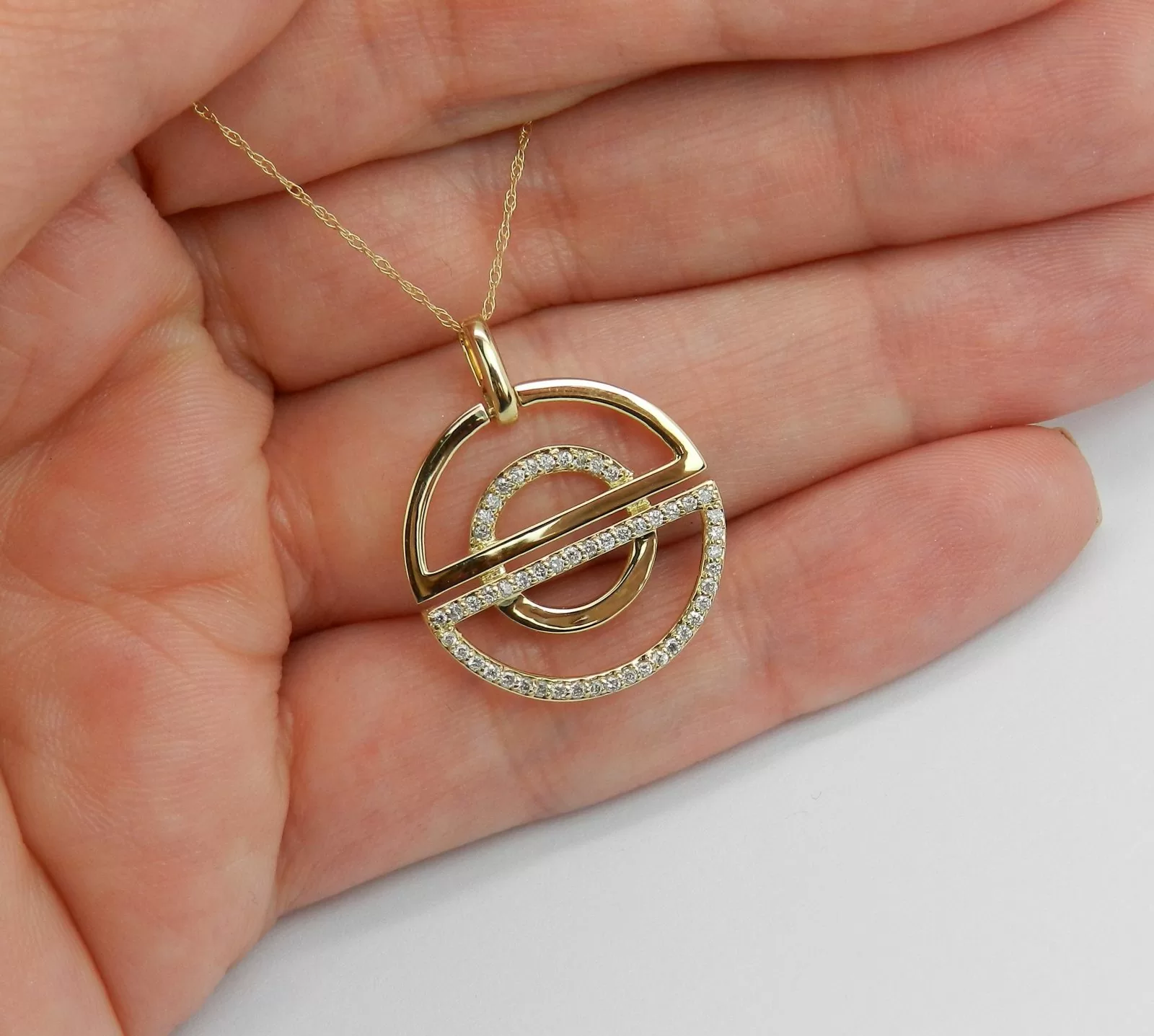 wholesale supplier brooch